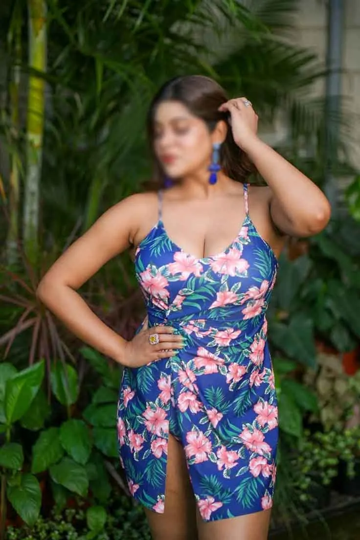 Elegant Delhi escort companion for events